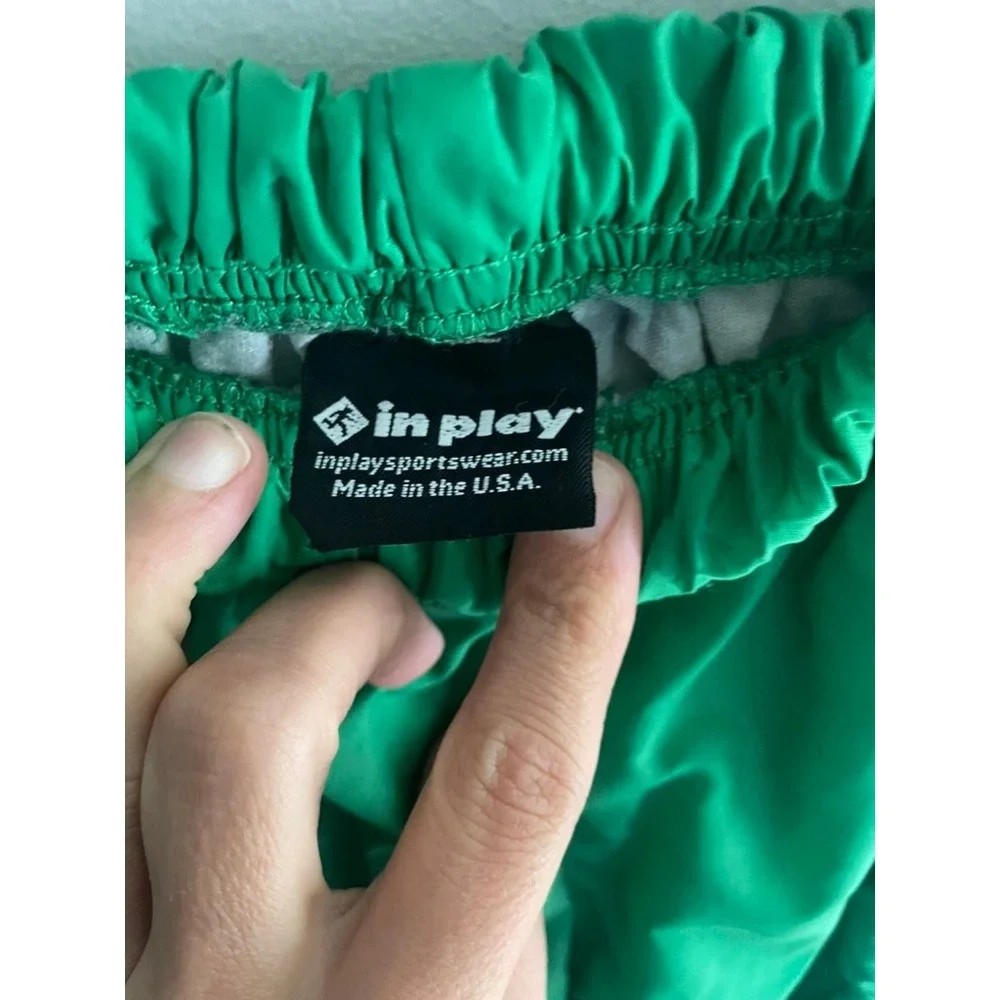 Vintage In Play UND Hockey Kids Small Green Nylon Track Pants Made in USA